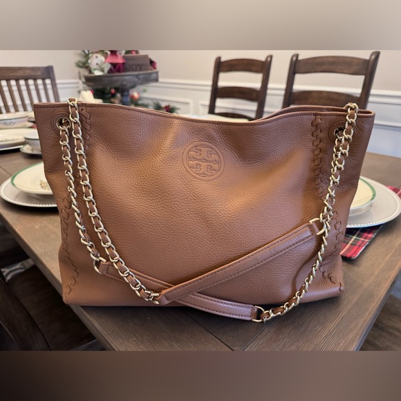 Tory Burch Handbags - Tory Burch Marion Handbag